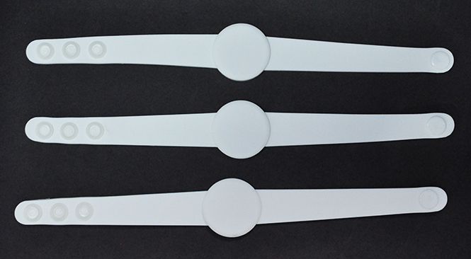 RFID PVC軟膠腕帶(四合扣)